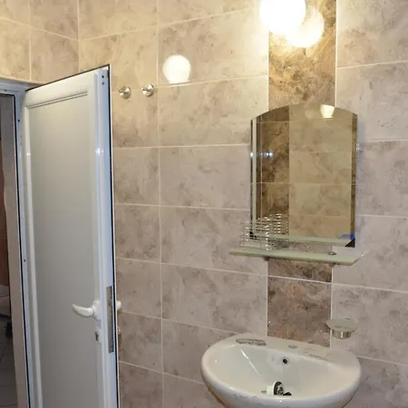 Vendégház The White House! A Good Pleace For Rest! 2*