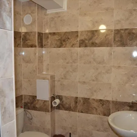 The White House! A Good Pleace For Rest! Affittacamere Primorsko