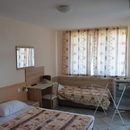 The White House! A Good Pleace For Rest! 2* Primorszko